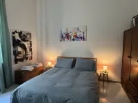Art at Home: central, lovely and quiet apartment in Salerno