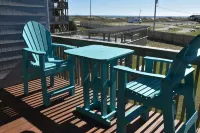 You'll love Sea Glass. Steps from the beach. Free linens. - 3-Star