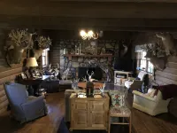 Prospect Mountain Sportsman's Lodge with private fishing lakes