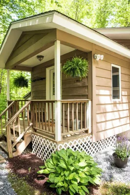 Private Cabin: 7 Mins to Slopes, Wood Fireplace