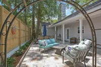 Practically perfect!! Quiet mid-island beach retreat, centrally located to all! Hotels in der Nähe von Fort Frederica National Monument