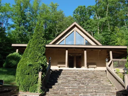 AmazingLakeView!!GasFireplace+HotTub+PoolTable+Retro Gaming System