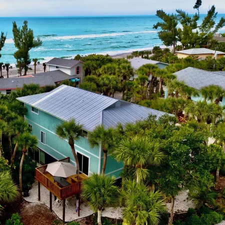 50 Steps to Uncrowded Beach - 2 King Beds - Pac Man Arcade - Summer Beach Fun!
