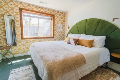 20 min to Sedona, 1 mile to Old Town Hotels near 928 Grow