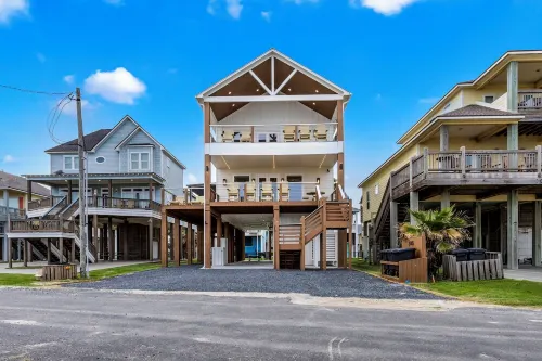 Luxurious Beachfront Oasis w/ Private Pool & Elevator