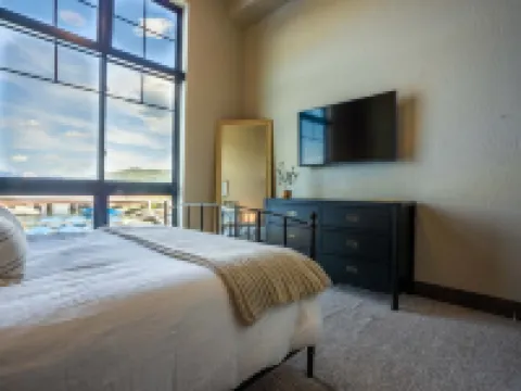 Upscale Lakeview Condo in Downtown Sandpoint Hotels in Sandpoint