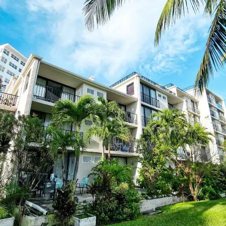 NEW Stunning Beachfront Condo at the Coral Beach