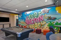 Tru by Hilton Fort Walton Beach - parking