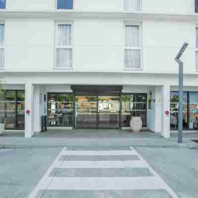 B&B HOTEL Fort de France Hotel Exterior