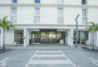 B&B Hotel Fort-De-France Hotel di 