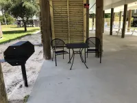 Pet Friendly! Private Pool - Beach, Restaurants, Entertainment Minutes Away!
