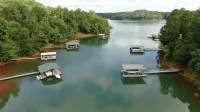 Cozy Cabin with Slip Dock on Lake Hartwell