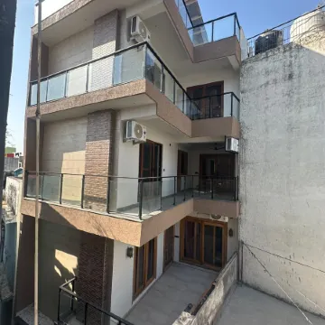 Yes Retreat By The Ganges