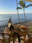 OCEANFRONT - TWO OCEANVIEW  bedrooms - 20 feet from water - Kanai a Nalu 401