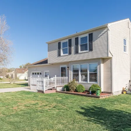 Pet-Friendly Bay Escape w/ Pool