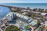 Condo with Breathtaking Views on Water Park & 4 Free Passes, 4min Walk to Beach