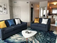 Modern Apt #302 - a Block from St. Pat's Hospital