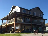 Luxury Family Reunion Vacation Home with Magnificent Lake Views & Private Beach - 3-Star