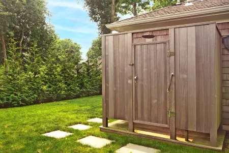 The Sandbox! Completely renovated in-town 3br, 2+ bath with pool & poolhouse. Отели рядом с достопримечательностью «Hank's Pumpkintown‎»