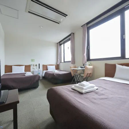 Select Inn Tsuruga