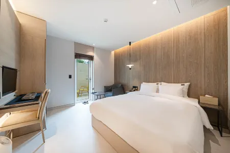 Hound Hotel Asan Terminal