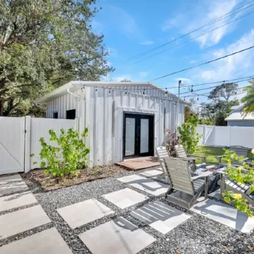 Family Escape in Fort Myers with Pool – Near Downtown and Beaches