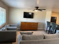 Charming 2-bedroom townhome with A/C and WiFi, located in the Sonora desert
