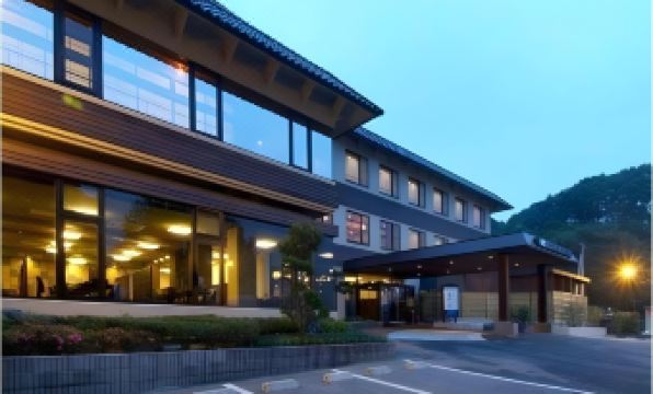 2. 루트-인 그란티..