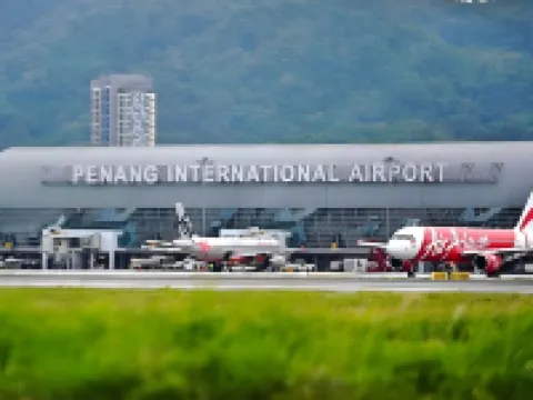 B-Hotel Hotels in Gelugor