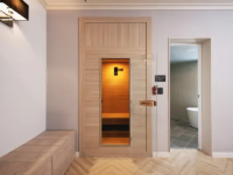 The Land Hotel Hayang Branch Hotels in Gyeongsan-si