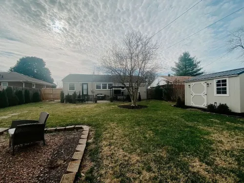 Midtown Cottage- Self Check-In & Centrally Located in Owensboro