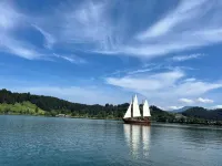 Family-friendly apartment right by the ski lift and hiking trail with swimming pool and sauna