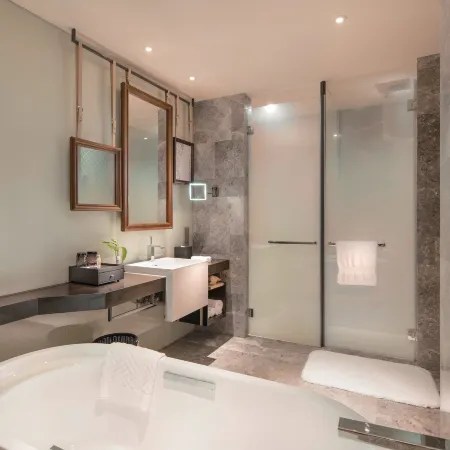 Hilton Dalian Golden Pebble Beach Resort
