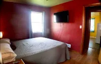 Charming 3 bedroom house in Toledo close to downtown and highway Các khách sạn gần Seagate Convention Center