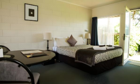 252 Beachside Motels & Holiday Park