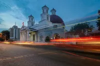 Nite & Day Hotel @ Semarang - Candi Hotel dekat ASM Santa Maria Semarang
