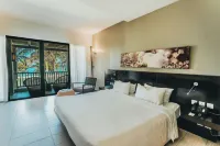 Crystals Beach Resort Belle Mare, a member of Radisson Individuals