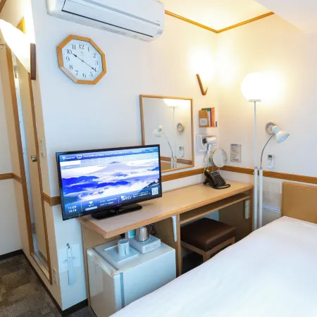 Toyoko Inn Kokura Eki Shinkansen Guchi Отели рядом с достопримечательностью «Железнодорожная станция Модзико»