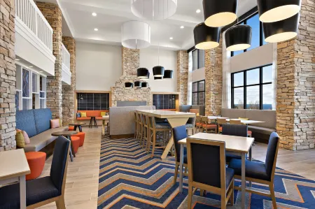 Hampton Inn & Suites Petoskey