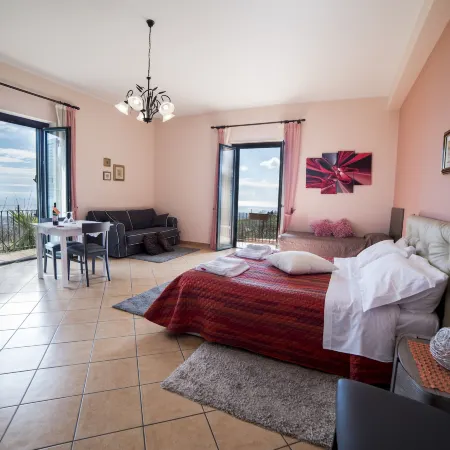 B&B Dimora Dell'Etna Ξενοδοχεία στην πόλη Milo