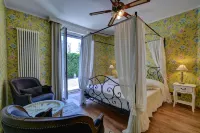 La Rosa Gialla Bio Apartments & Rooms Hotels in Cuneo