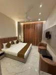 Sethi Grand Hotel فنادق في Sarai Sahjadi