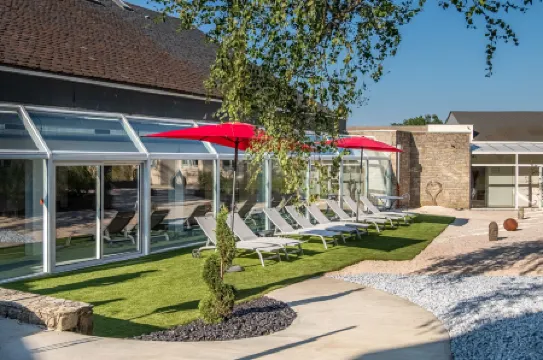 Hôtel Causse Comtal Rodez, the Originals Relais