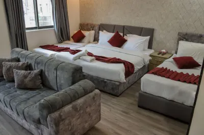 Twins Downtown Hotel Hotels in 
