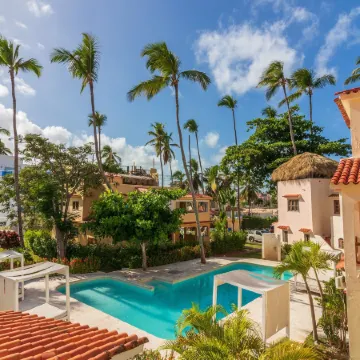 Prime Ocean View Punta Cana Apartments - 3-Bedroom Getaway with Private Terrace on Bávaro Beach