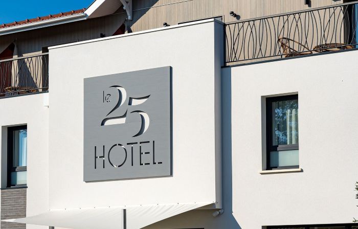 25號酒店