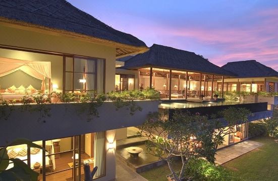 더 롱하우스 짐바란