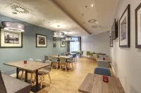 斯圖加特市中心希爾頓歡朋飯店 - 早餐