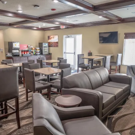 Cobblestone Hotel & Suites - Lamar
