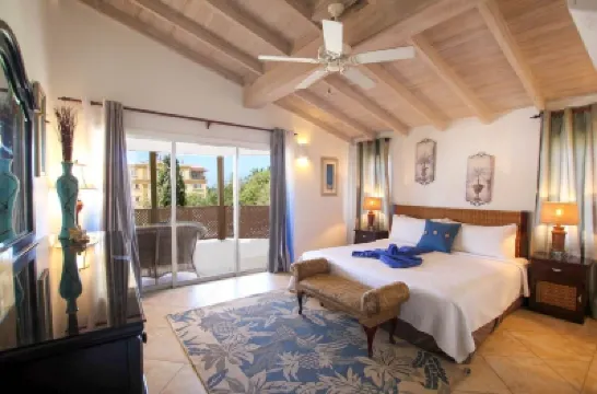 現代2卧公寓靠近海灘在聖勞倫斯峽灣 2卧公寓 by Bluescape 酒店